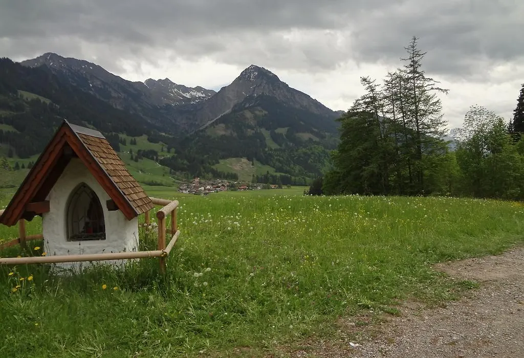 Landhaus Tannheimer-1